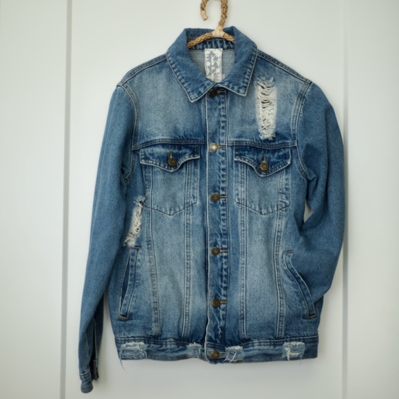 Sadie & Sage keepmewild Embroidered Distress Denim Jacket M/L - Picture 9 of 12